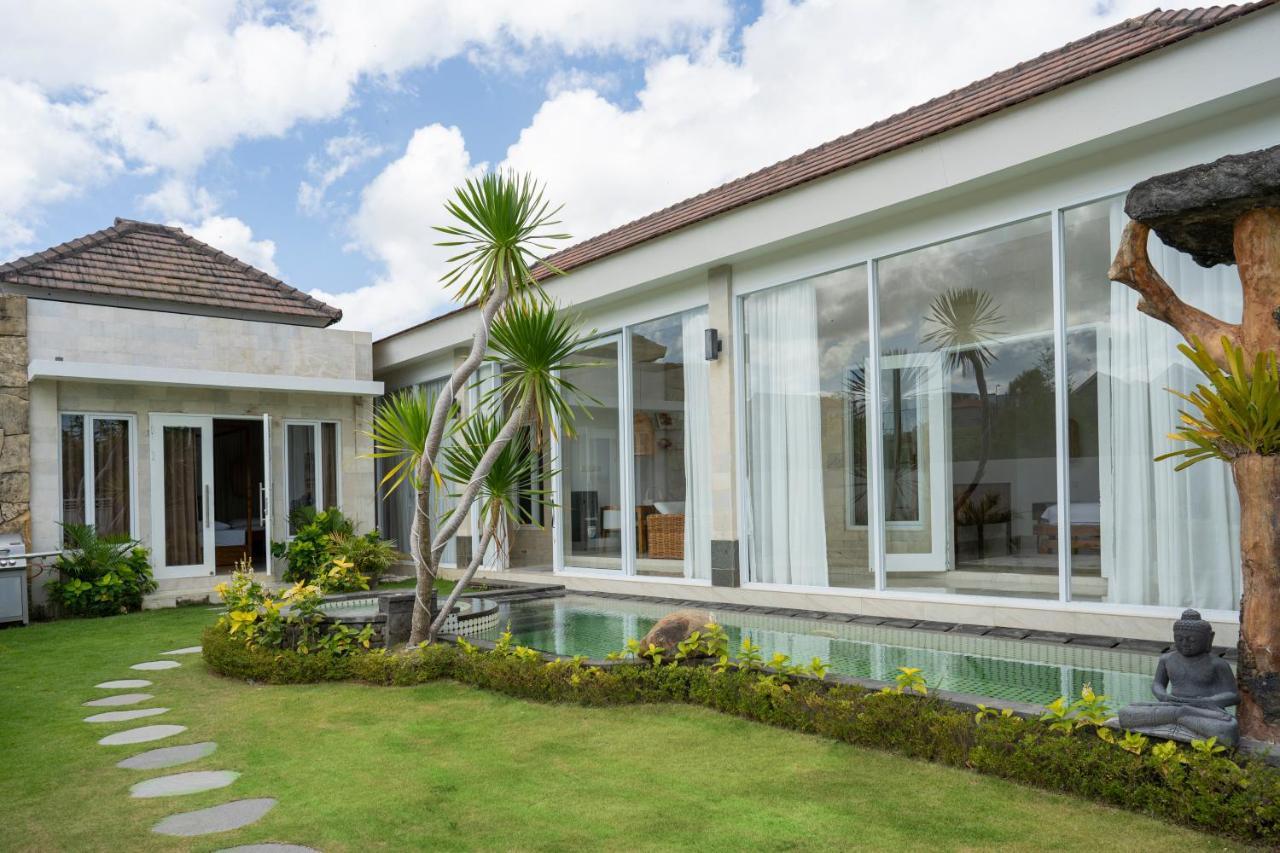 Silencio - Bali Invest Club Villa Canggu (Bali)